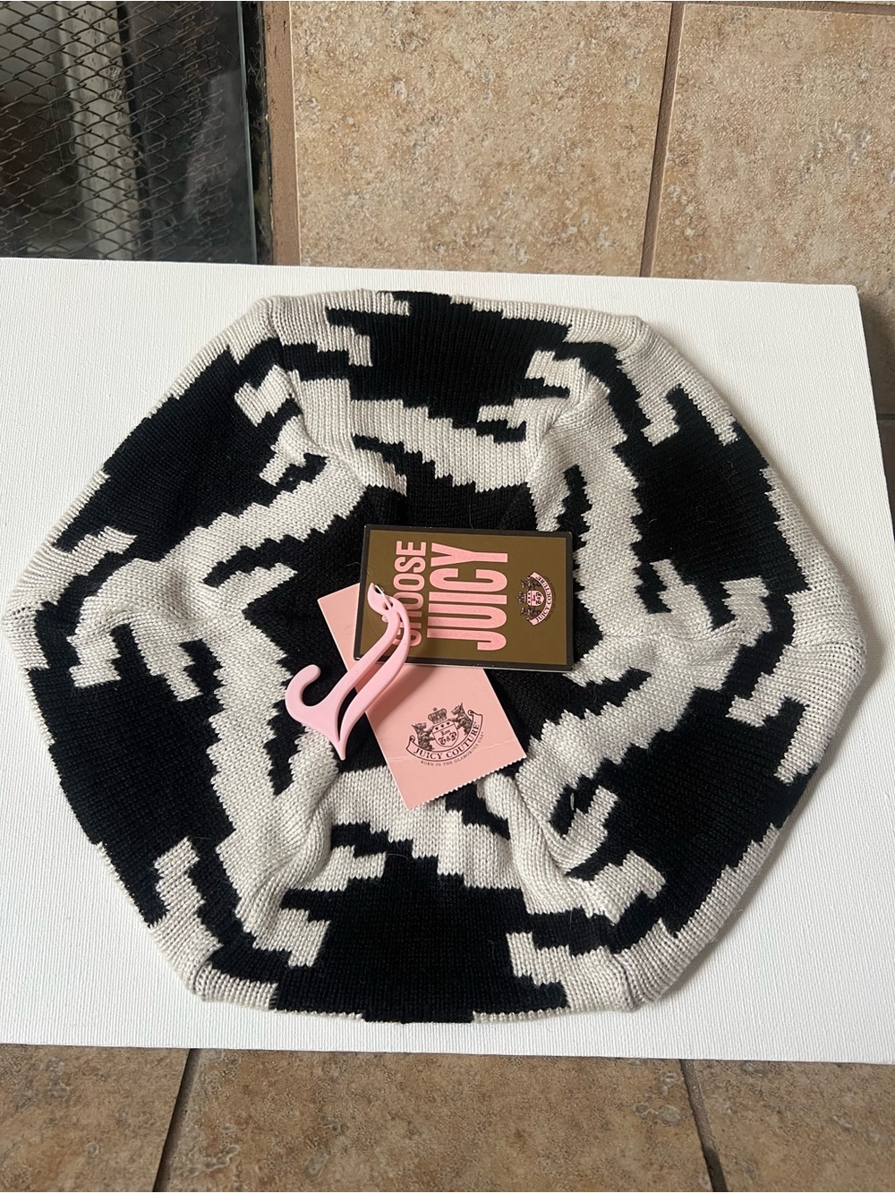Y2K Juicy Couture Black & Cream Knit Beret with Logo Tags